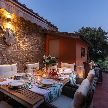 Chianti, Your Secret 4 Bedrooms Retreat With View Over The Vineyards In Villa Marcialla