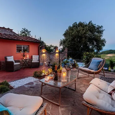 Chianti, Your Secret 4 Bedrooms Retreat With View Over The Vineyards In Marcialla