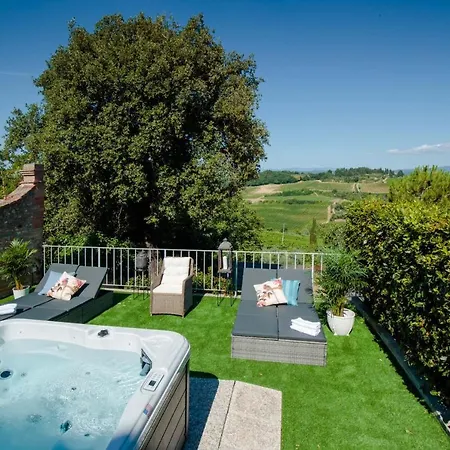 Chianti, Your Secret 4 Bedrooms Retreat With View Over The Vineyards In Villa Marcialla