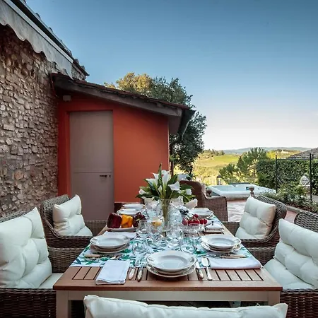 Chianti, Your Secret 4 Bedrooms Retreat With View Over The Vineyards In Marcialla